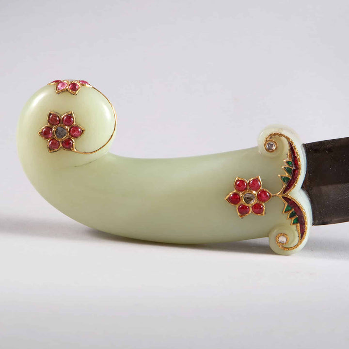 Mughal Jewelled Jade-Hilted Khanjar Dagger
