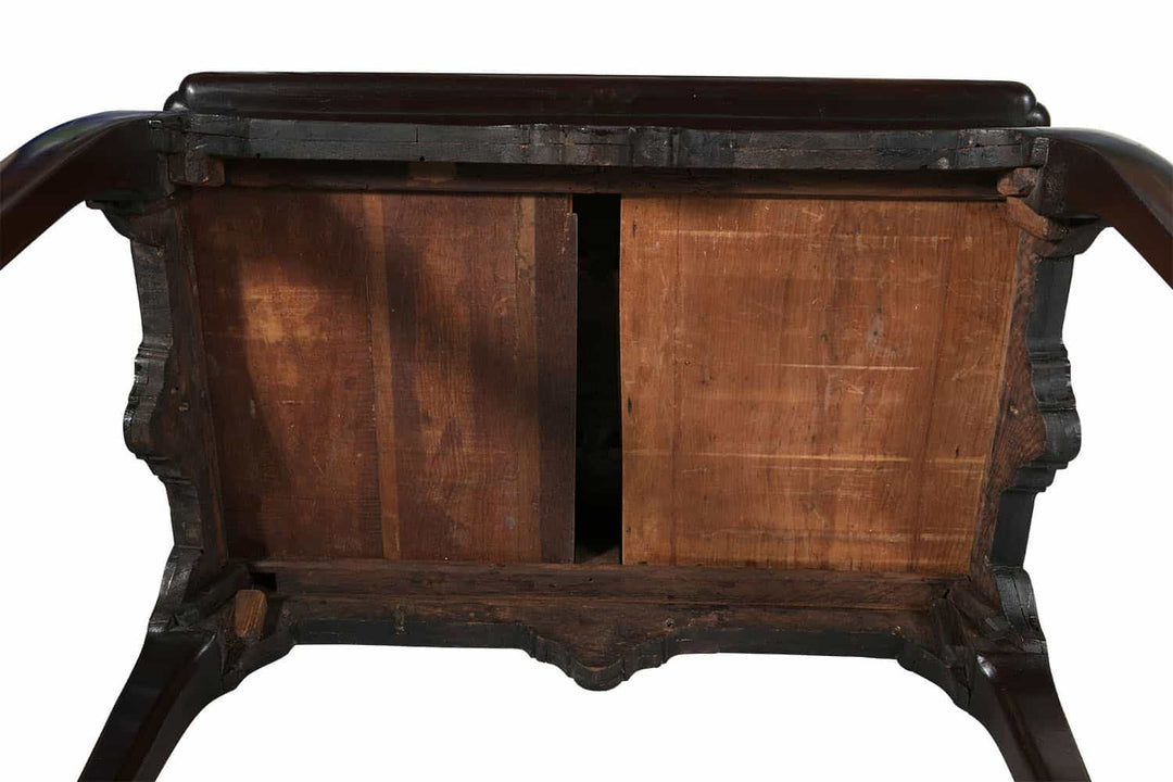 Early 18th Century George I Mahogany Silver Table underside showing wood joinery and craftsmanship details.
