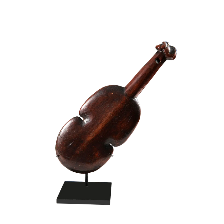 Maori Kotiate Hand Club New Zealand 18th century Vesi wood traditional Māori hand weapon on stand.