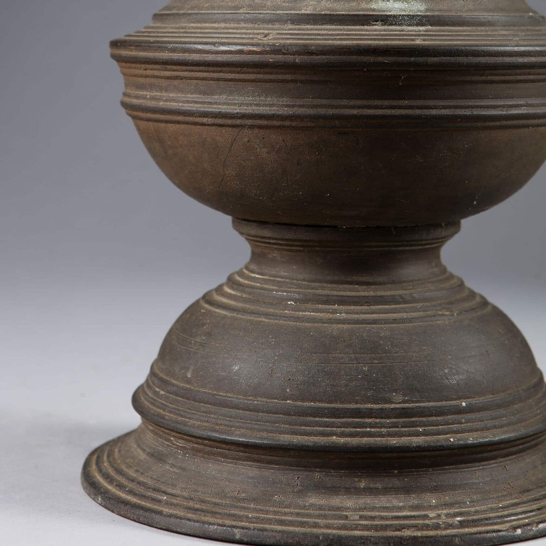 Indian Bronze Vase Mounted as a Table Lamp with patinated finish, antique design from India circa 1880, 33 cm diameter, 40 cm height.