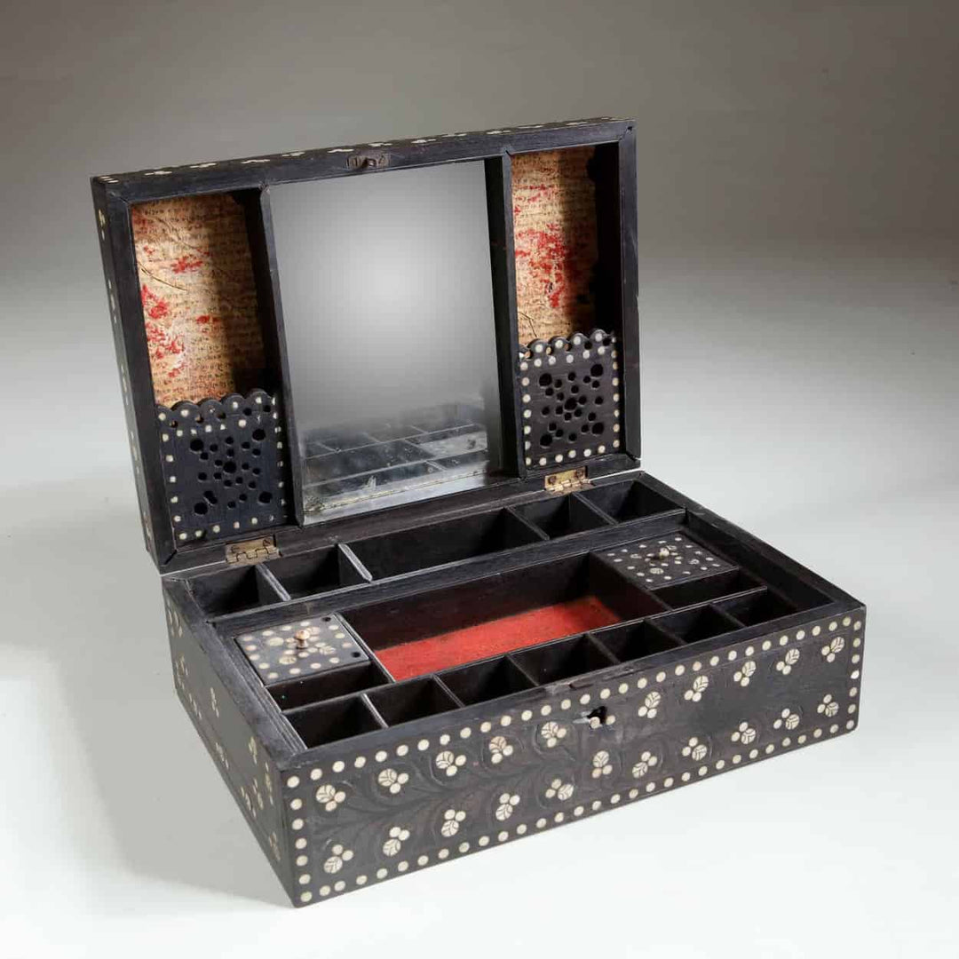 19th century Indian ebony dressing box with bone inlay floral details and mirror by Collection EE20 circa 1880