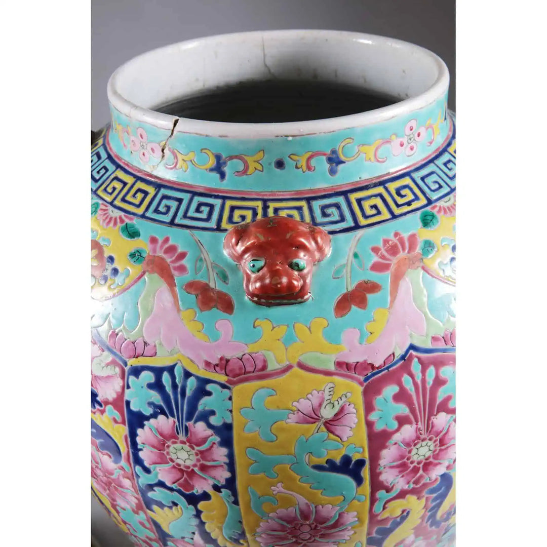 Large Chinese Qing Dynasty vase by Collection EE20 with vibrant floral patterns and guardian lion detail