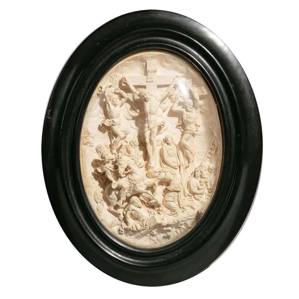 HAND CARVED MEERSCHAUM CRUCIFIXION OF CHRIST ||| RELIGIOUS ICON