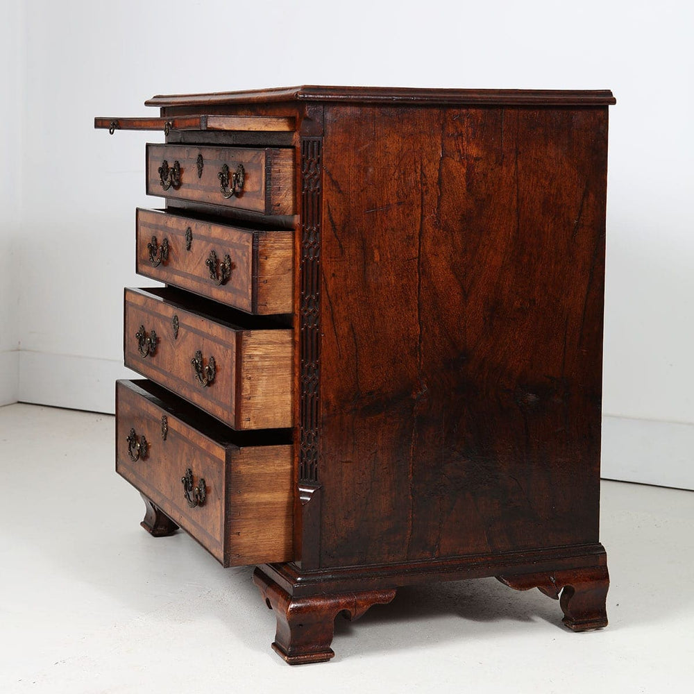 Mid 18th century George II mahogany chest of drawers with brass handles by Collection CK20 in excellent condition.