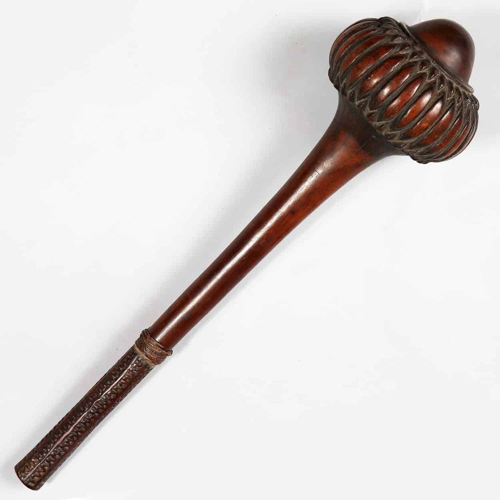 Ula Fijian War Club – Ethnographic Oceanic Throwing Club made of polished wood with intricate carved handle and ringed head design.