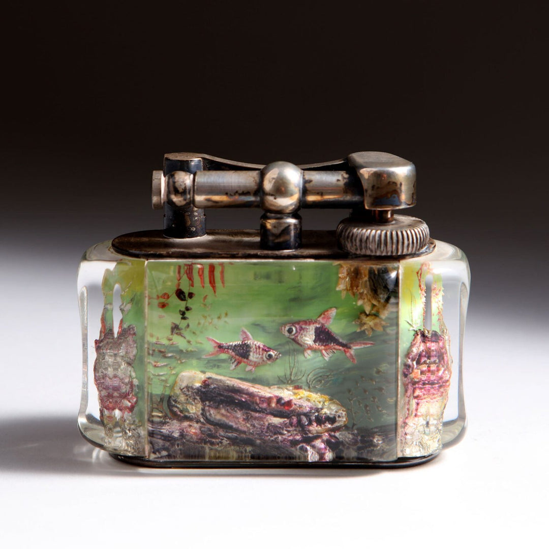 Vintage Dunhill Aquarium Table Lighter with scalar fish design in lucite, silver-plated mounts, Collection JA10.