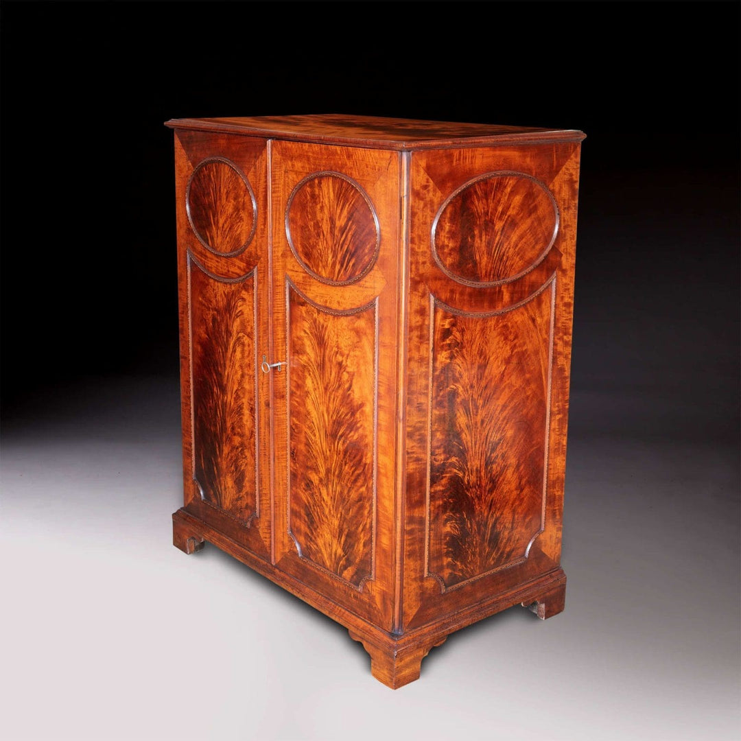 Thomas Chippendale Collectors Cabinet