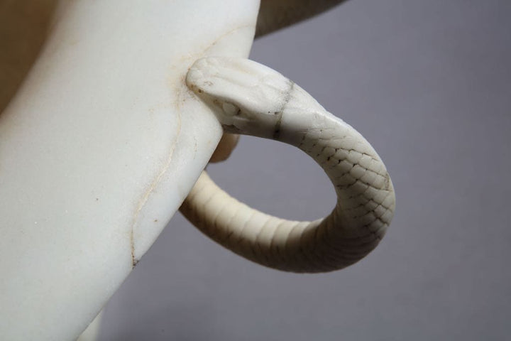Lorenzo Bartolini Neo-Classical marble tazza with detailed entwined snake handle from circa 1810.