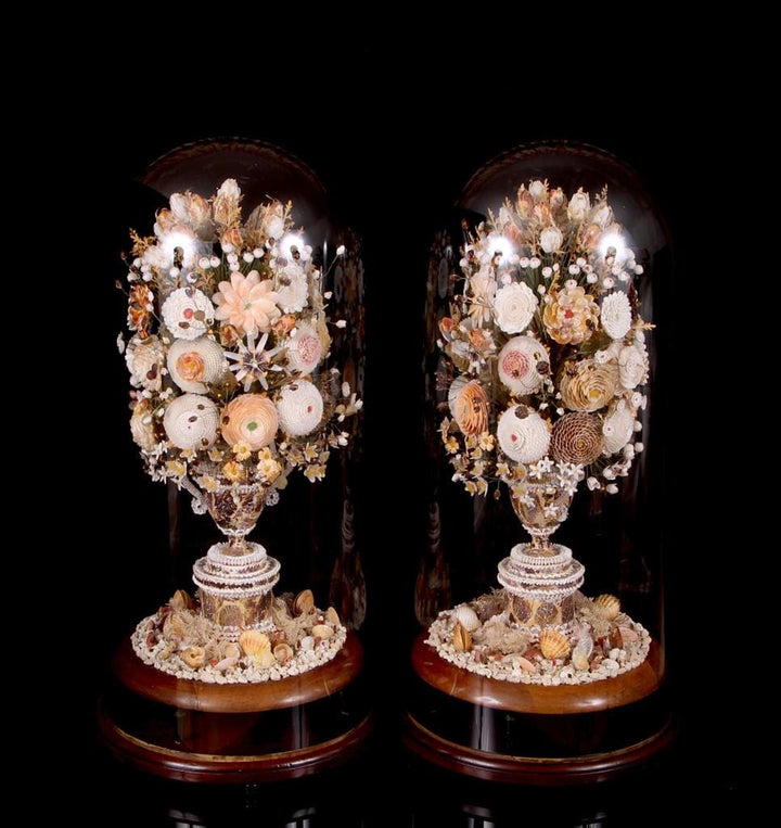 Pair of George III Regency shellworks vases in Blue John stone style under glass domes by Collection CK20