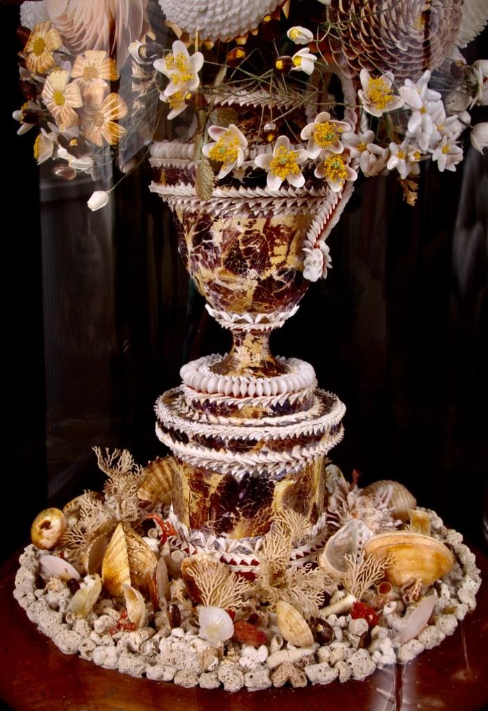 George III shellwork vase with intricate shell and coral design by Collection CK20, circa 1800 England Regency style