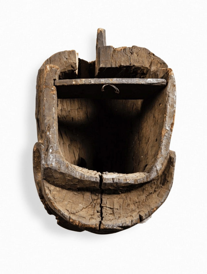 Back of a 19th century carved wooden Ratha Yatra ceremonial mask from Orissa displayed by Collection EE20