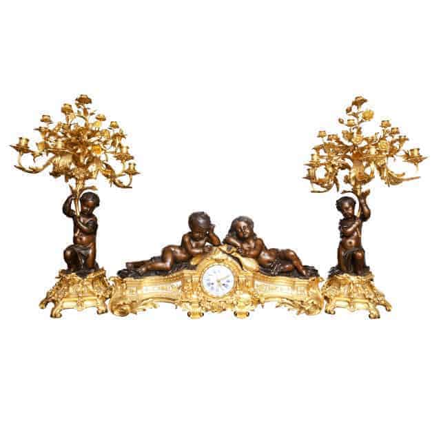 An Important Clock Set By Raingo Freres