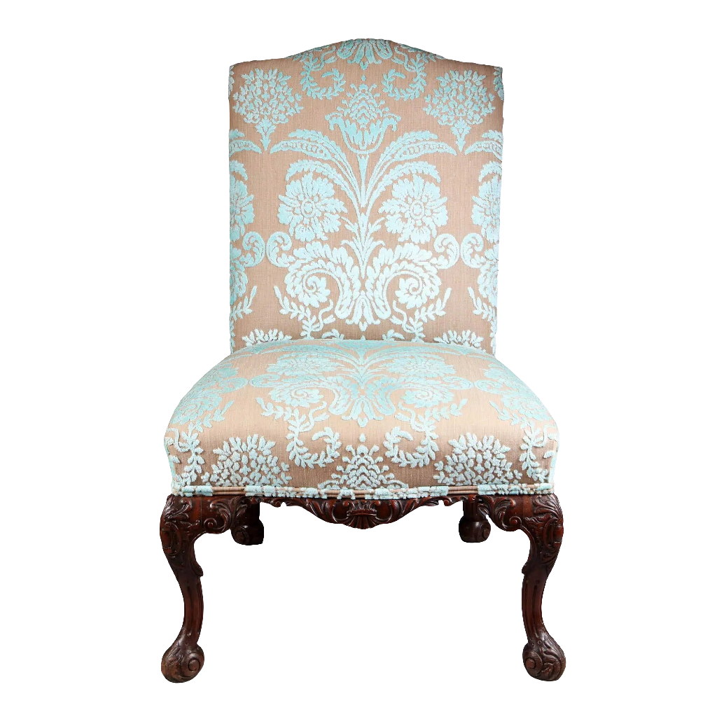 Mahogany side chair with embroidered upholstery and carved legs, elegant George II style by Collection CK20.