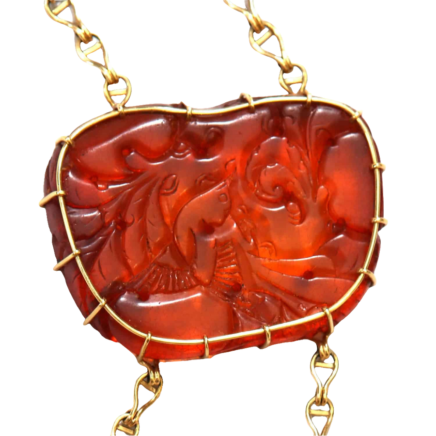 Chinese carved amber necklace with gold mount, antique design circa 1880, offered by Nicholas Wells Antiques