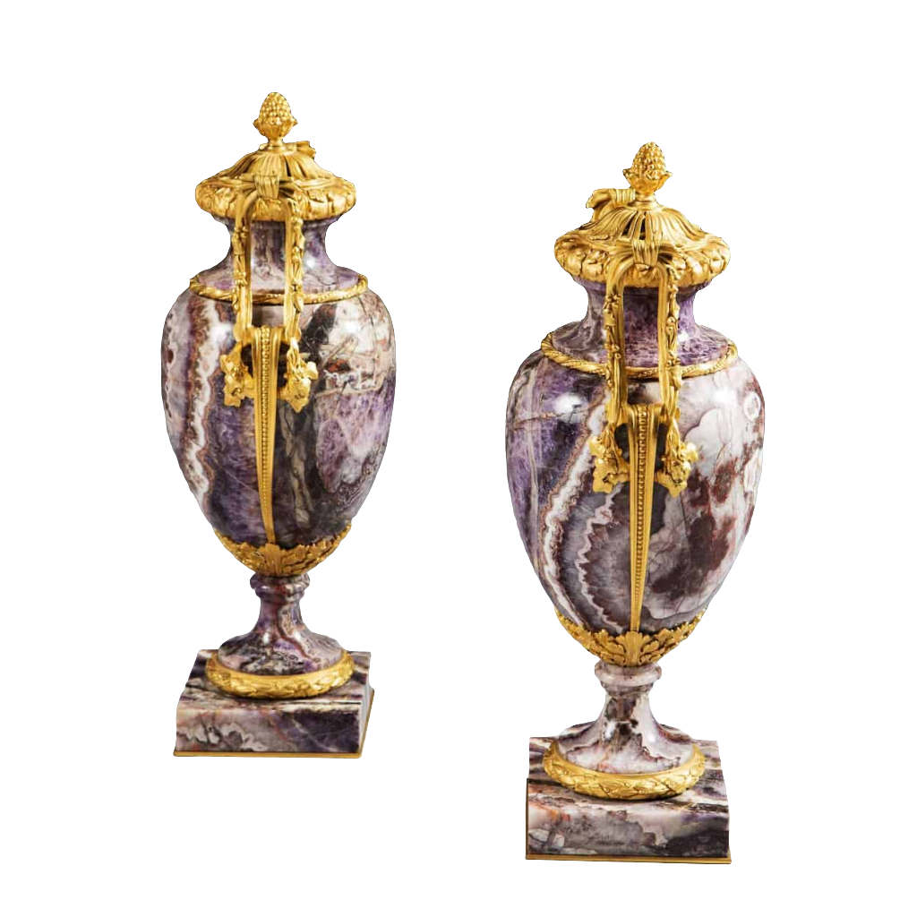 Pair of 19th-century Siberian amethyst urns with gilt bronze mounts from Collection CK20, elegant Napoleon III design