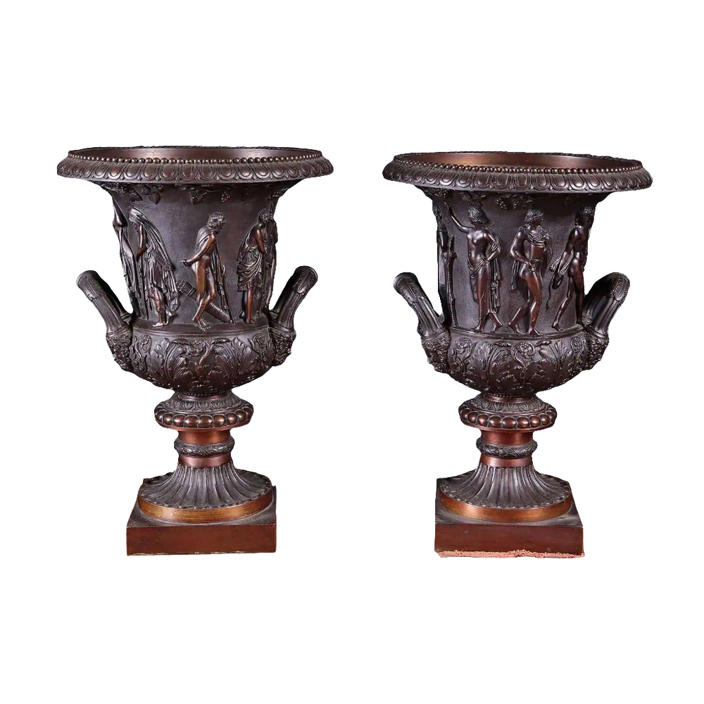 Pair of elegant 19th-century bronze Grand Tour vases inspired by Medici Vase by Collection CK20.