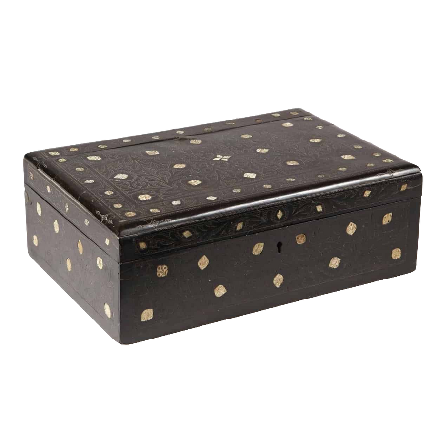 19th century Indian ebony box with inlaid bone decoration and floral designs by Collection EE20, circa 1850