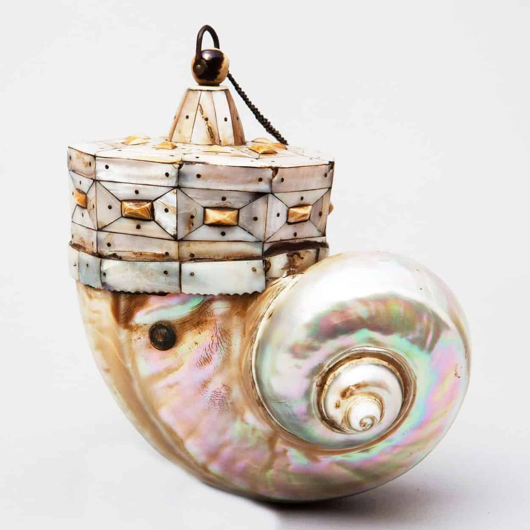 INDIAN POWDER FLASK