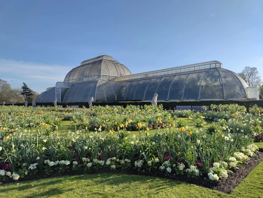 Gardens, Orangeries & Conservatories | Furniture and Objects