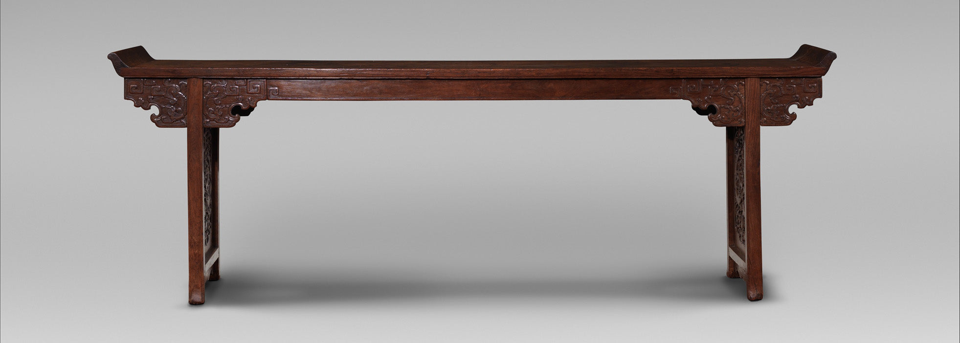 Chinese Hardwoods in Antique Furniture: A Guide to Collectible Timbers