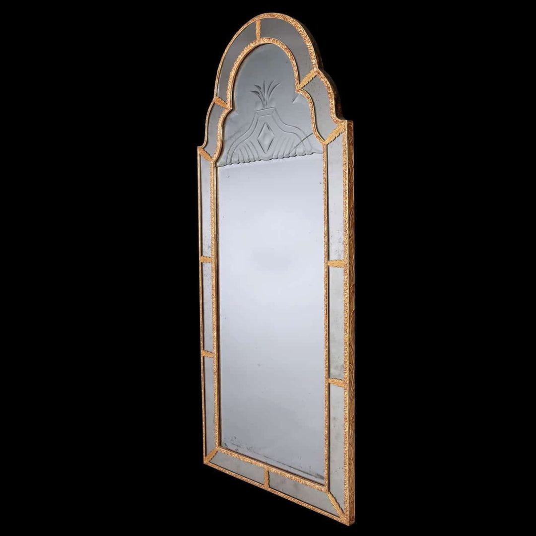 Queen Anne Border Glass Giltwood Pier Mirror with original hand-beveled mercury plates and ornate scallop edging.