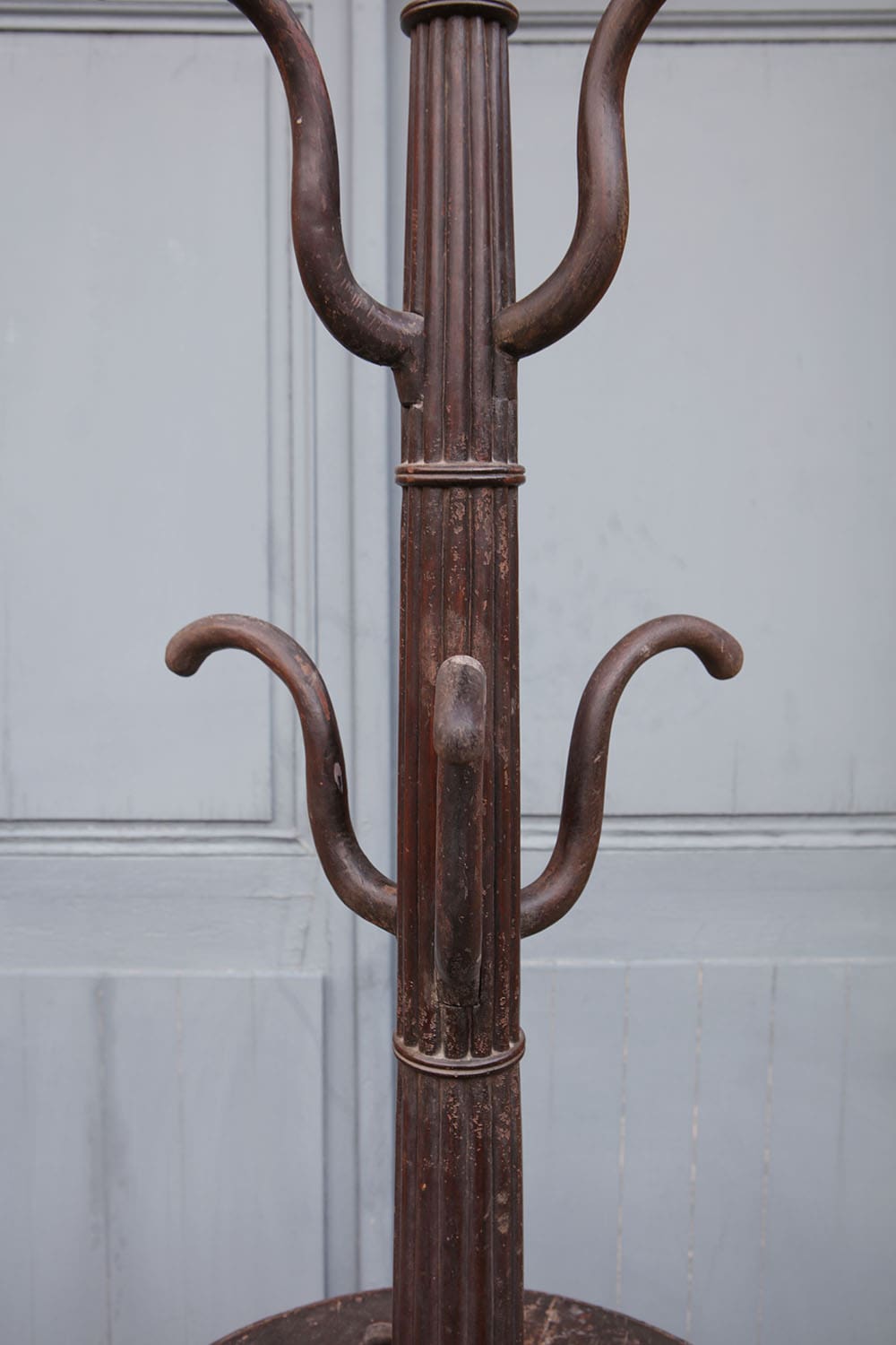 Anglo-Indian Carved Teak Hat and stick Stand