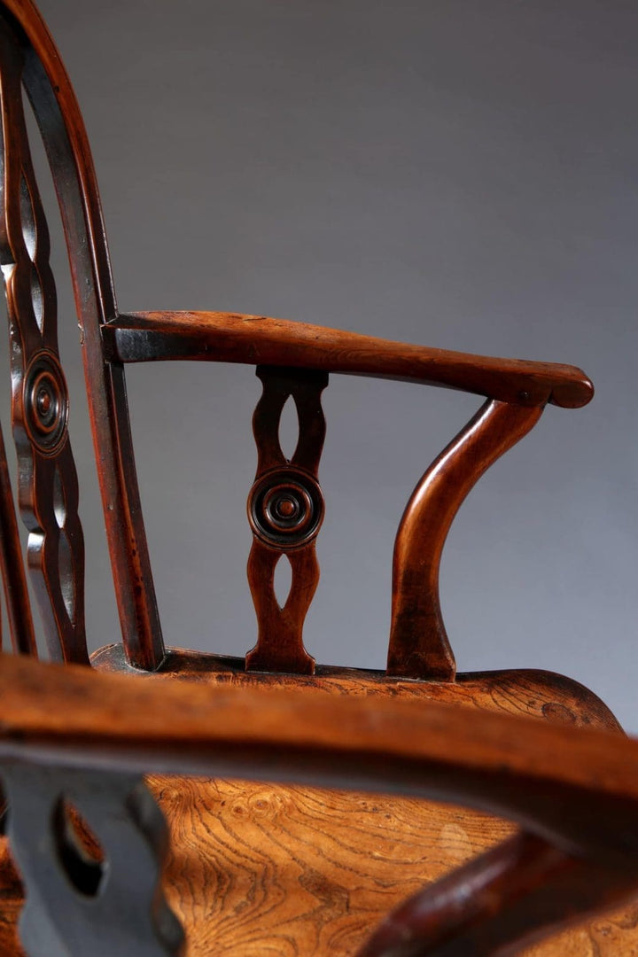 Thames Valley Windsor chair attributed to Robert Prior