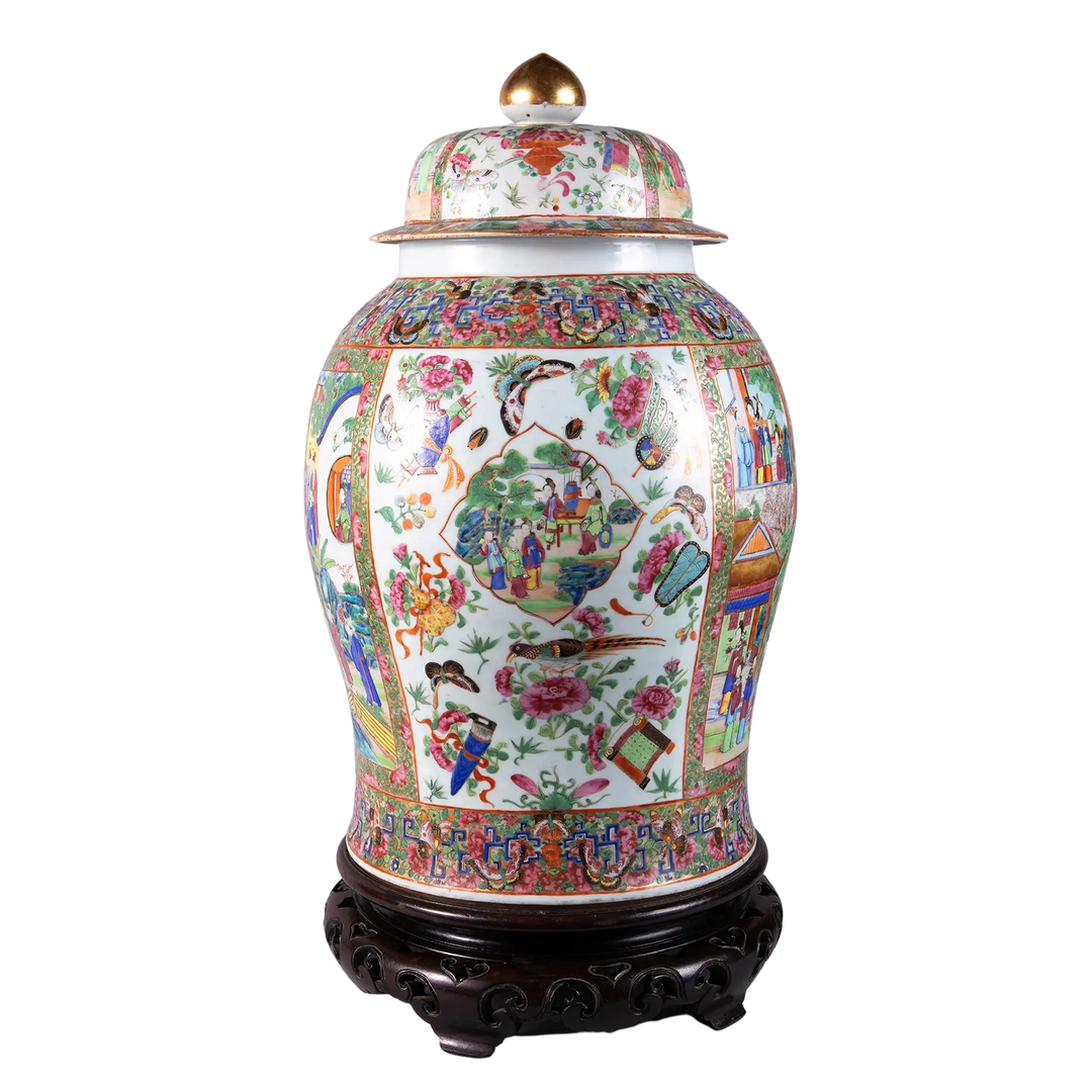 Large Famille Rose Chinese Canton Porcelain Vase and Cover
