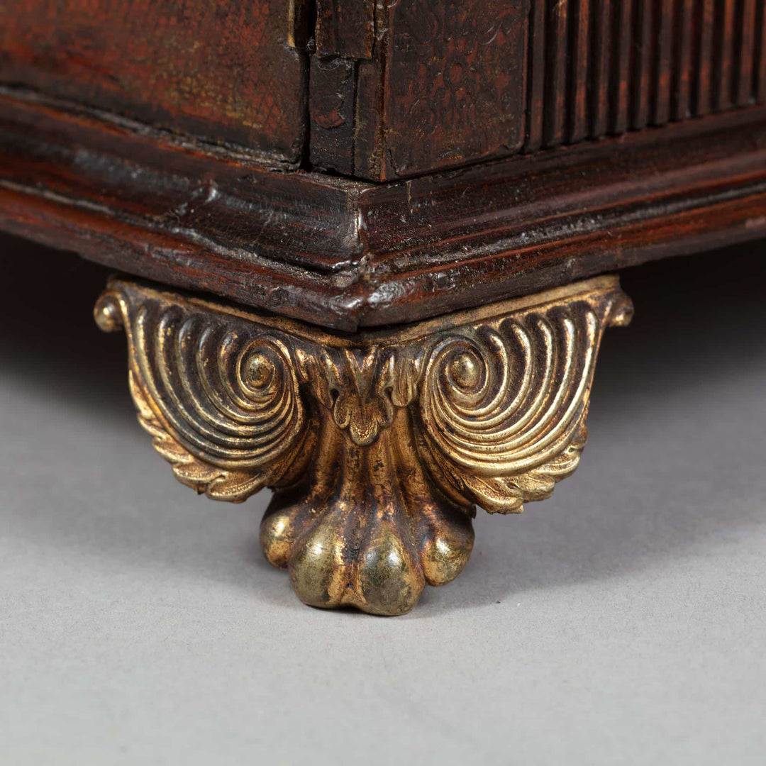 Regency leather Fitted Table Top Casket