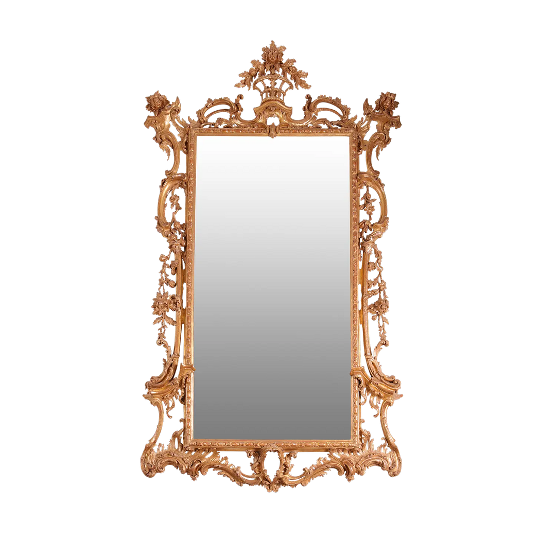 George II Giltwood Pier Mirror with carved giltwood rococo frame and detailed scrolling acanthus leaves design.
