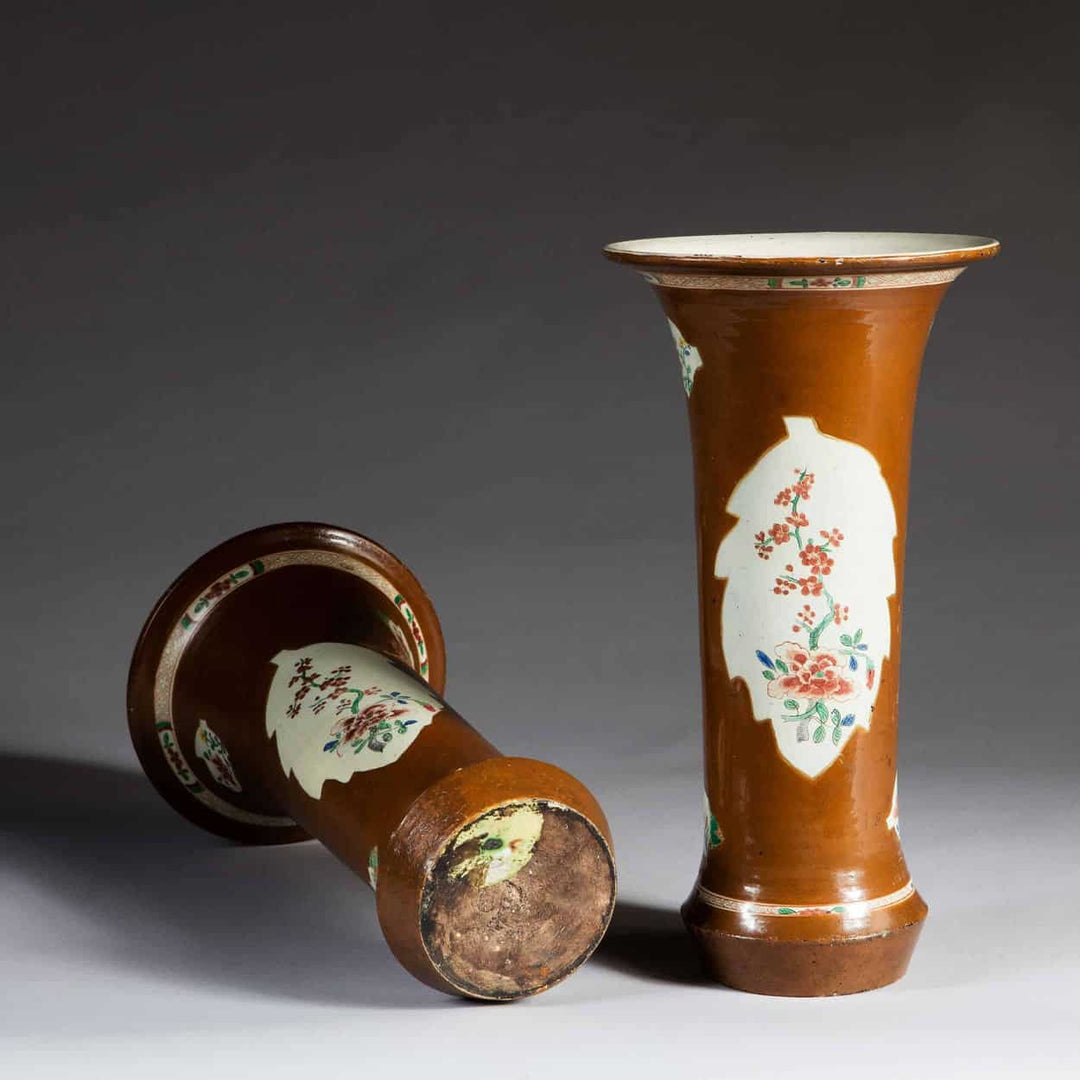 Pair Of Japanned Berlin Chinoiserie Wucai Batavia Trumpet Vases