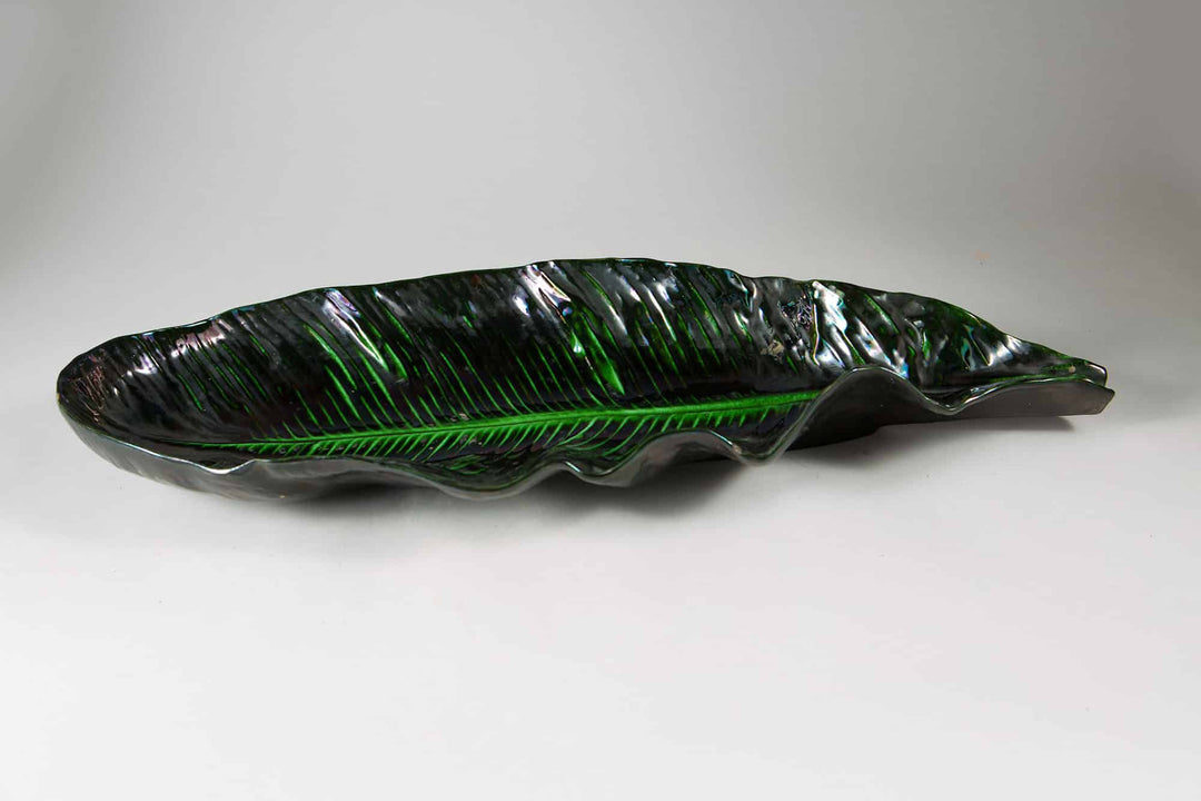 Vivid Green Lustrous Ceramic Banana Leaf