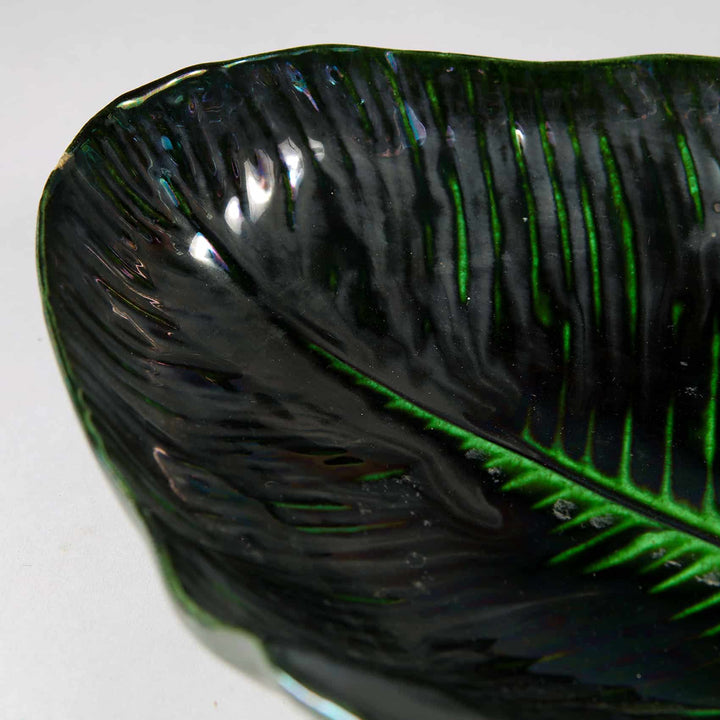 Vivid Green Lustrous Ceramic Banana Leaf