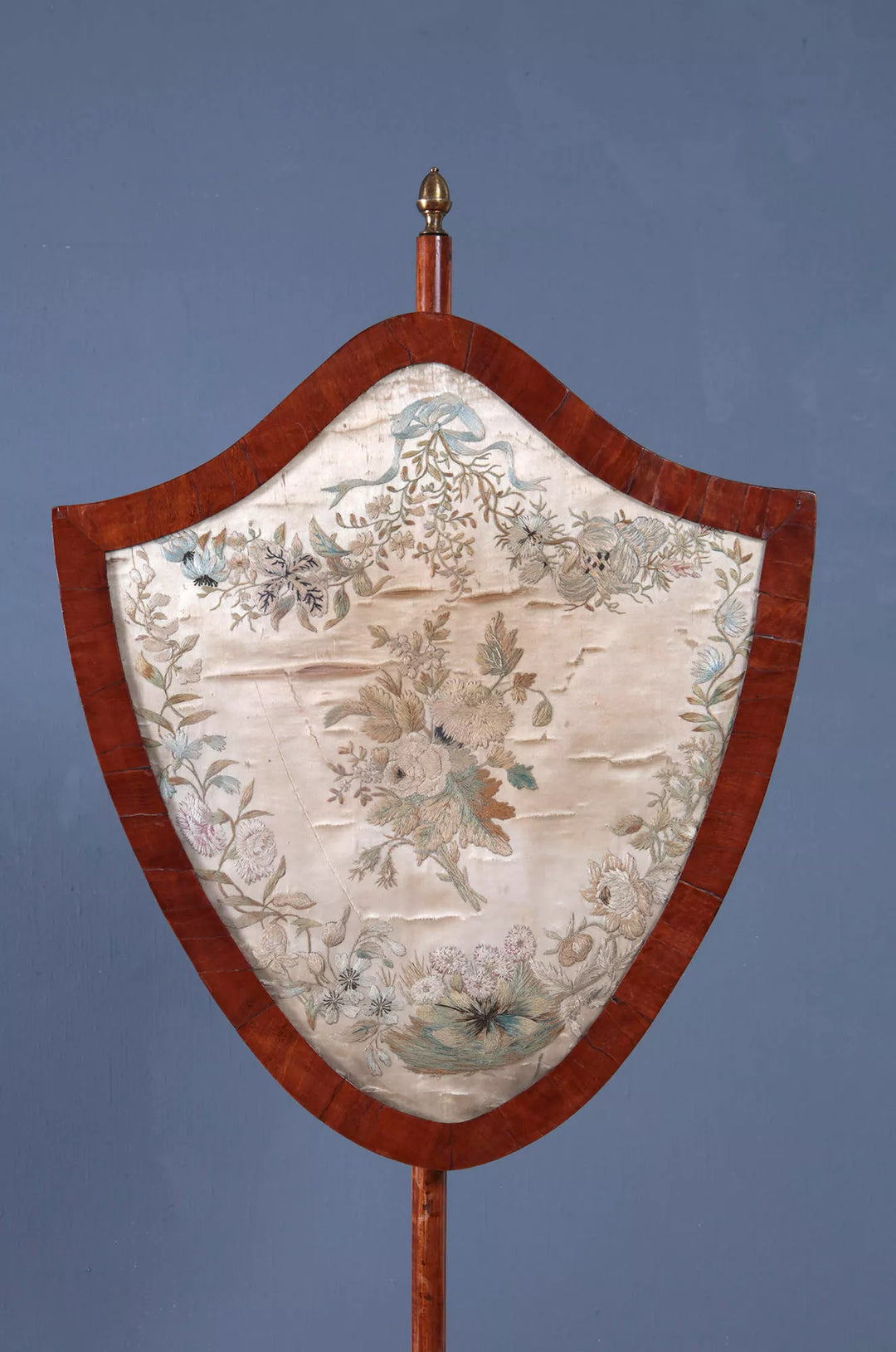 George III Sheraton Satinwood Pole Screen