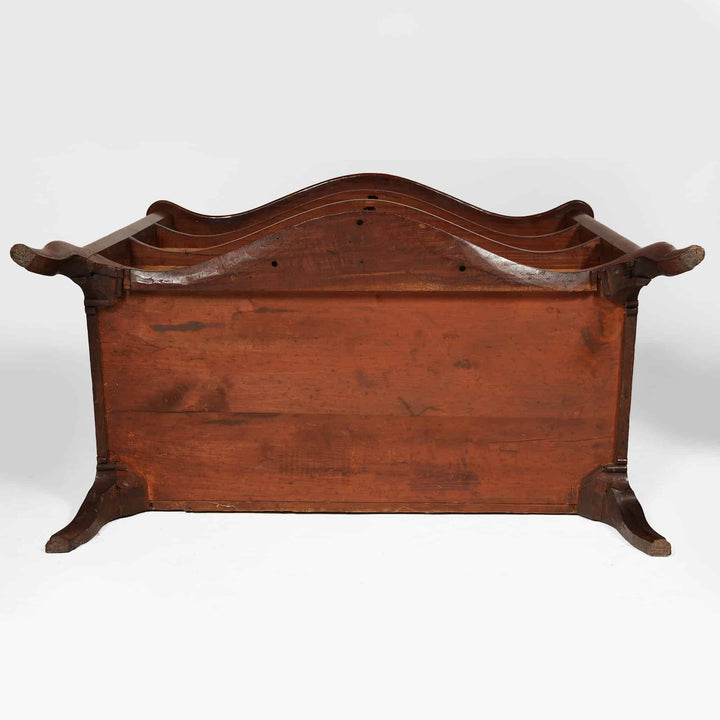 Henry Hill of Marlborough | George III Serpentine Chest of Drawers