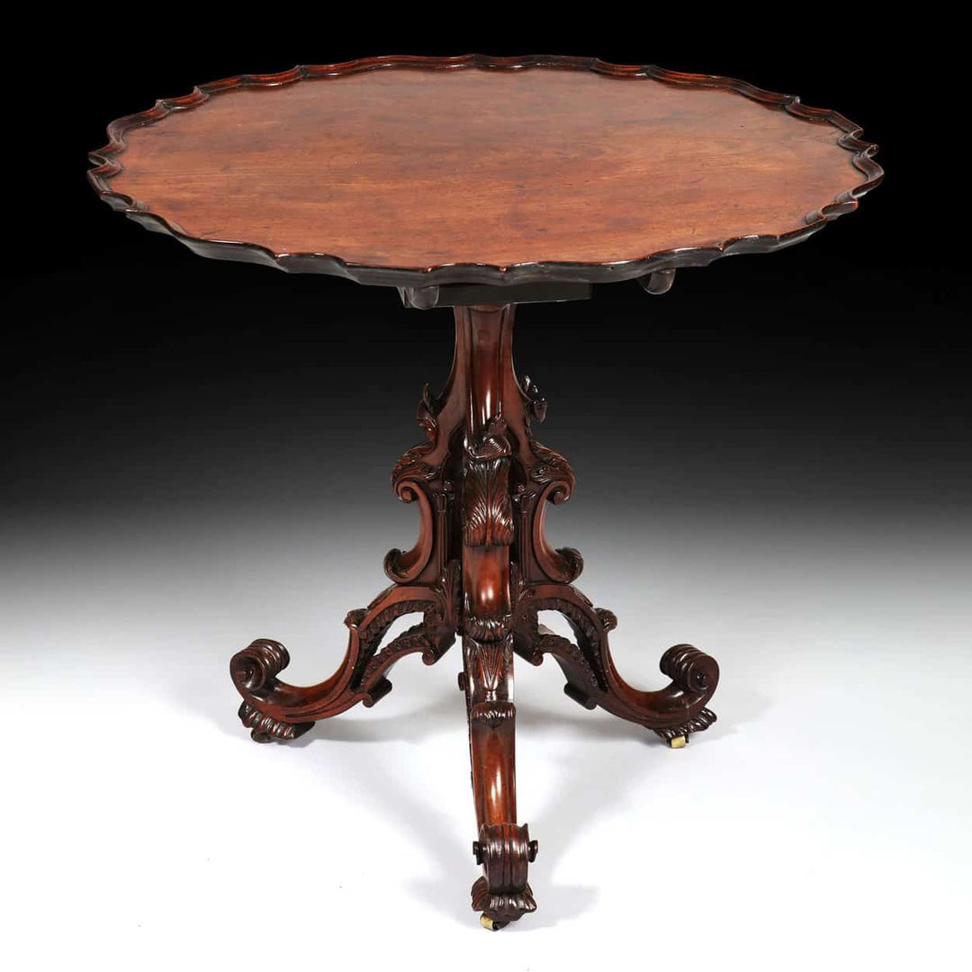 Tripod Table Attributed to James Allan of Fredericksburg, mid 18th century, carved wooden tripod base, scalloped top.
