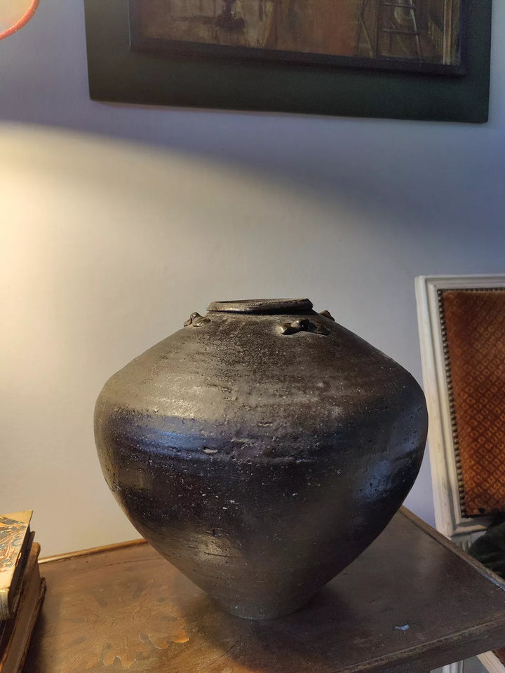 South China Sea Glazed Ceramic Storage Jar