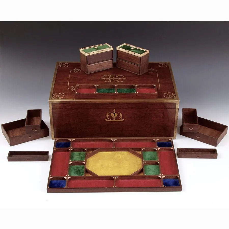 RARE EARLY 19TH CENTURY MUGHAL EMPEROR AKBAR SHAH II ROSEWOOD & BRASS INLAID FITTED TRAVELLING JEWELLERY CASKET