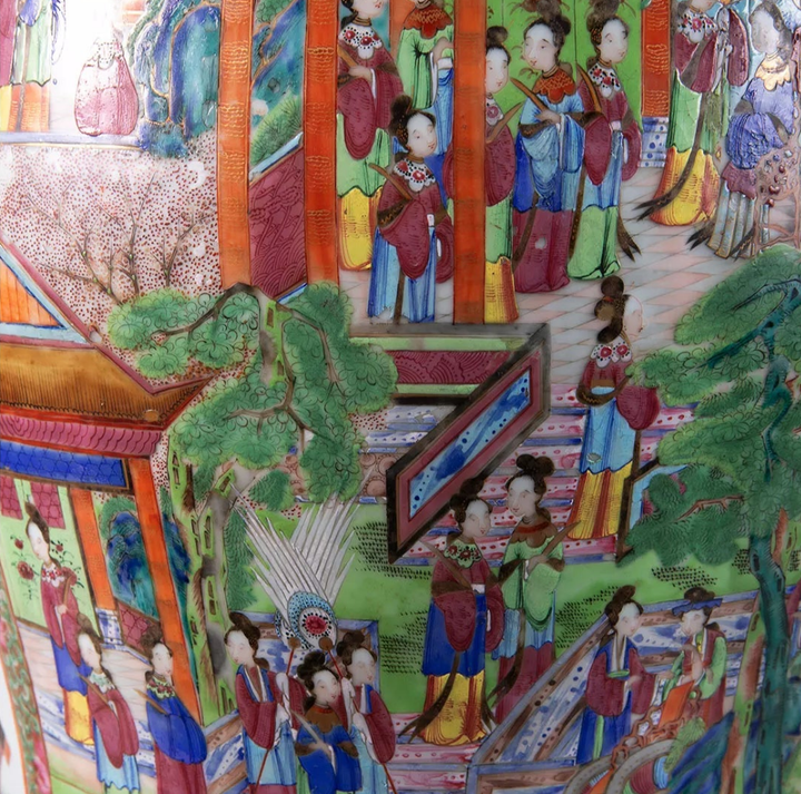 Large Famille Rose Chinese Canton Porcelain Vase and Cover