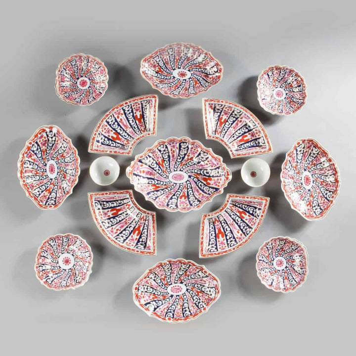 Worcester Queen Charlotte pattern composite service 65 pc’s