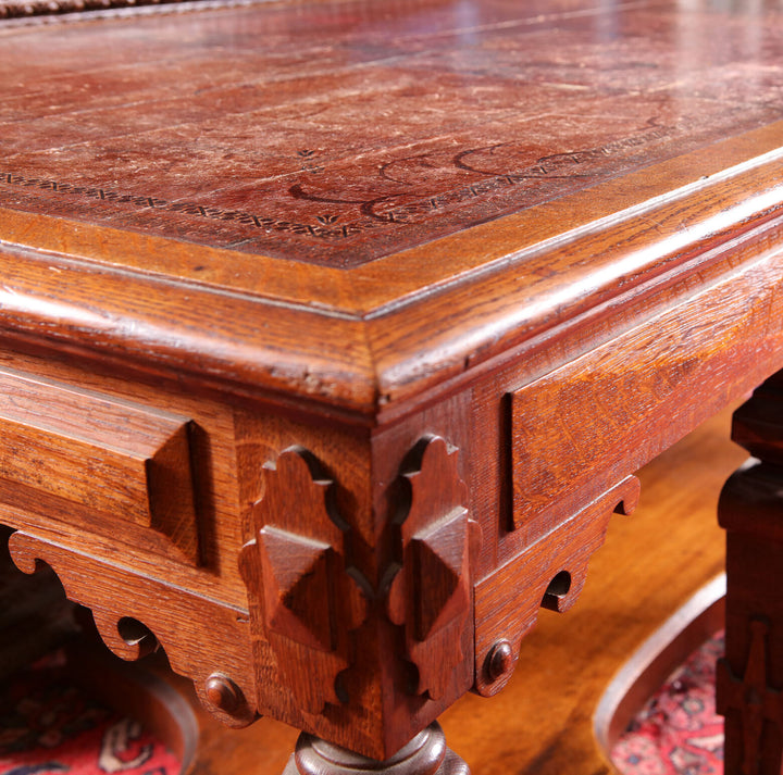 Close-up of the corner detail on the Richard Bridgens Partners Desk with oak and tooled leather top.