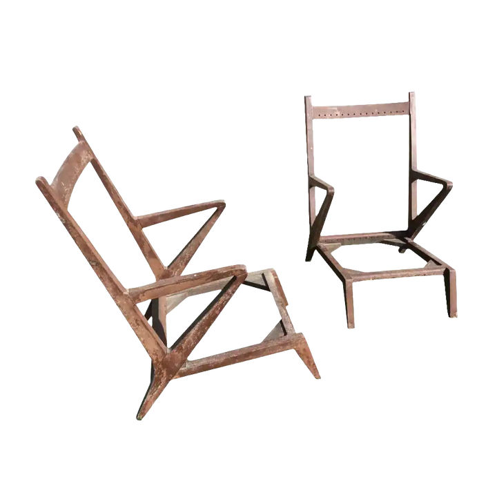 Pair Of Chandigarh Chairs – An unusual model possibly by Jeanneret