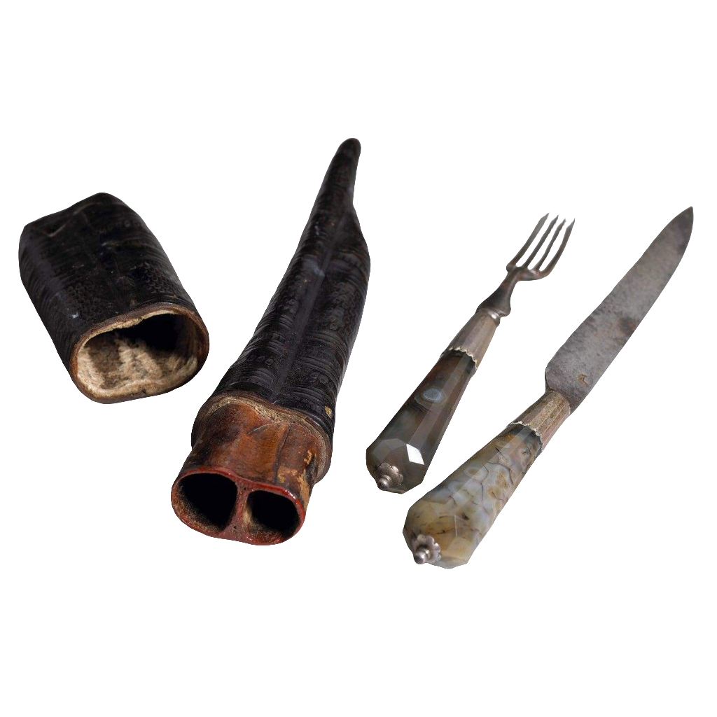 Two-piece cutlery with agate handles