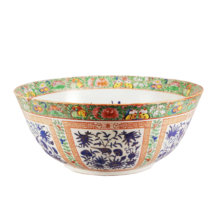 Chinese Export Porcelain Bowl for the Islamic Market