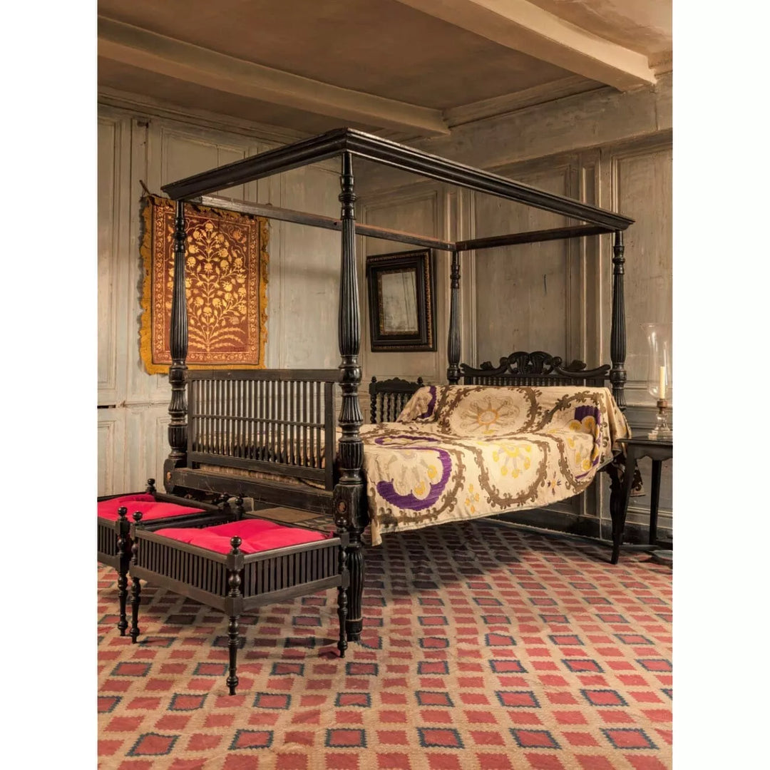 Ceylonese Solid Ebony Four Poster Bed