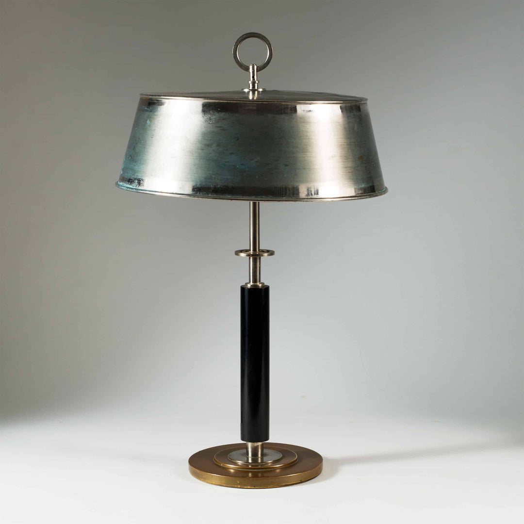 A MID CENTURY NICKEL PLATED TABLE LAMP