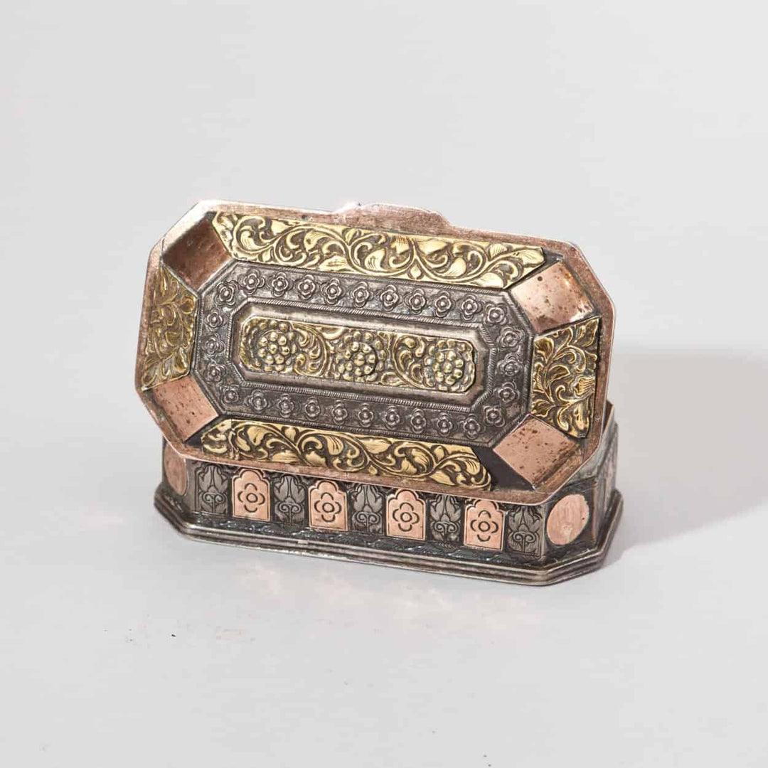 Three Tone Gold And Silver Bettle Nut Box